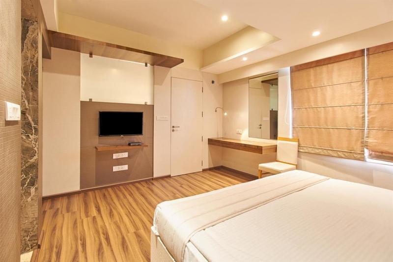 Tarawade Clarks Inn Pune Exterior foto